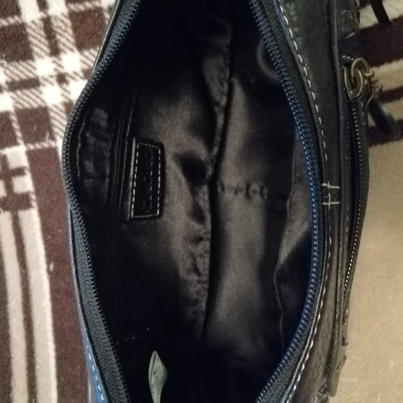 2000s Black Leather Shoulder Bag - Picture 6 of 8